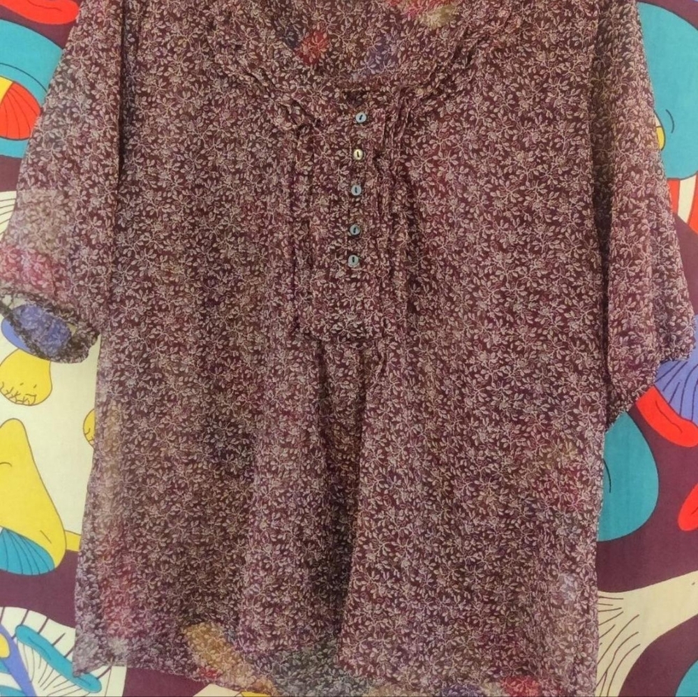 Converse floral top